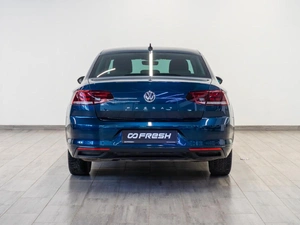 Седан Volkswagen Passat 2020 года, 2199000 рублей, Саратов