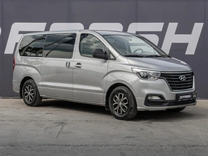 Минивэн Hyundai H-1 2019 года, 3170000 рублей, Краснодар