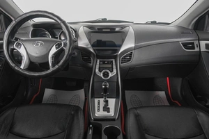 Седан Hyundai Avante 2012 года, 949000 рублей, Кемерово