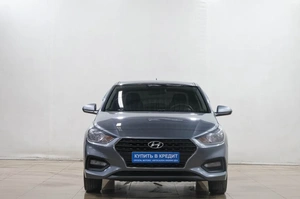 Седан Hyundai Solaris 2017 года, 929000 рублей, Новокузнецк
