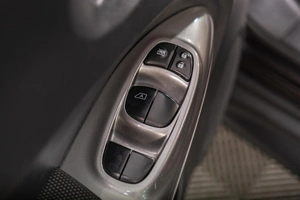 Внедорожник Nissan Juke 2013 года, 1059000 рублей, Томск