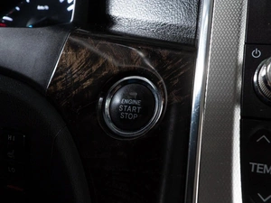 Минивэн Toyota Alphard 2013 года, 2900000 рублей, Волгоград