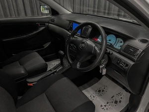Универсал Toyota Corolla Fielder 2002 года, 630000 рублей, Красноярск
