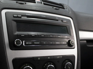 Лифтбек Skoda Octavia 2011 года, 560000 рублей, Омск