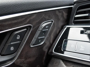 Внедорожник Audi Q8 2018 года, 5560000 рублей, Краснодар