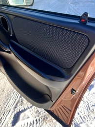 Внедорожник Chevrolet Niva 2018 года, 750000 рублей, Красноярск