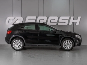 Внедорожник Mercedes-benz GLA-класс 2018 года, 2622000 рублей, Минеральные Воды