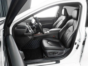 Седан Toyota Camry 2019 года, 2969000 рублей, Тюмень