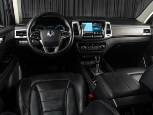 Внедорожник SsangYong Rexton 2018 года, 3399000 рублей, Тюмень