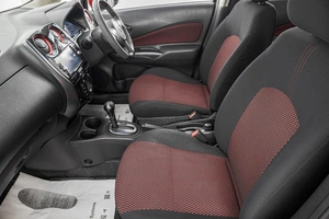 Хетчбэк Nissan Note 2015 года, 969000 рублей, Барнаул