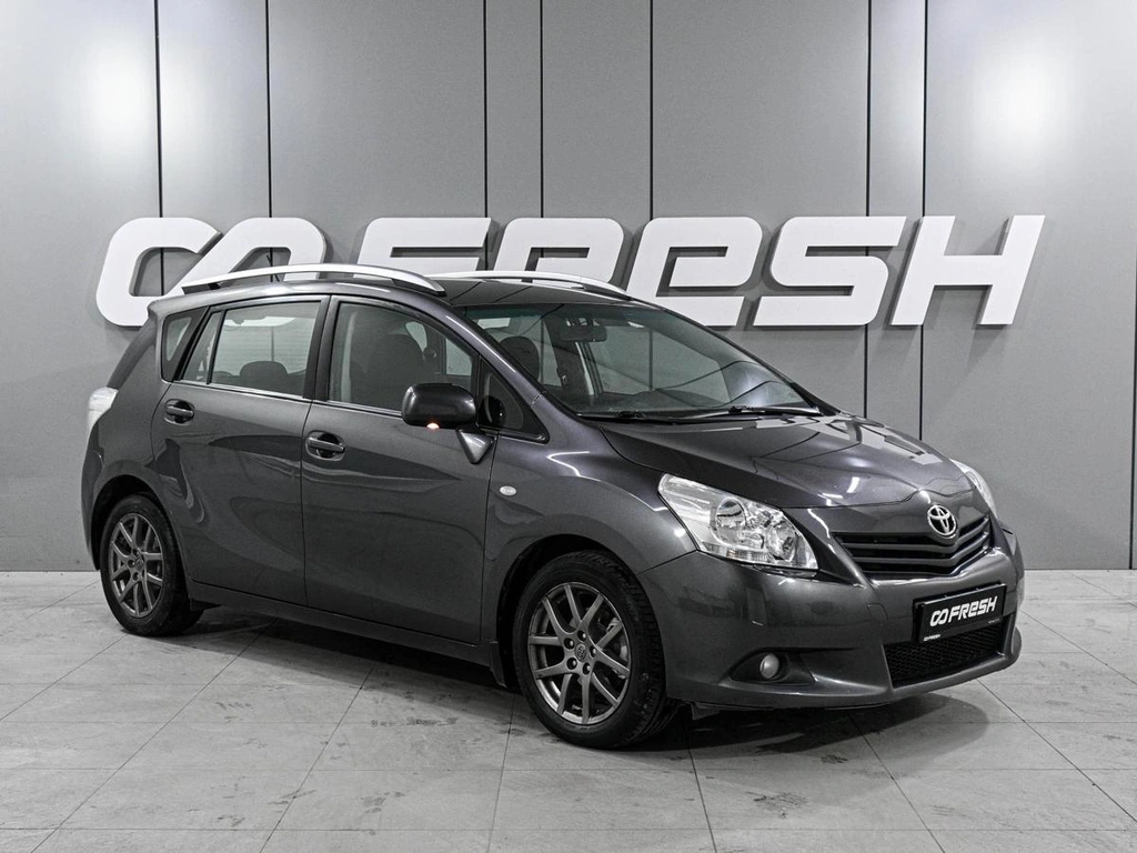 Минивэн Toyota Verso 2011 года, 1129000 рублей, Аксай