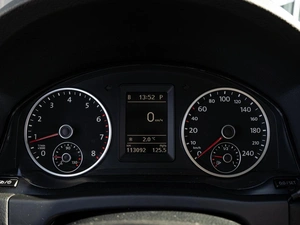 Внедорожник Volkswagen Tiguan 2015 года, 1798000 рублей, Краснодар