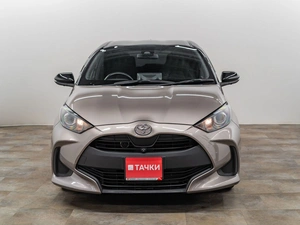 Хетчбэк Toyota Yaris 2020 года, 1177000 рублей, Красноярск