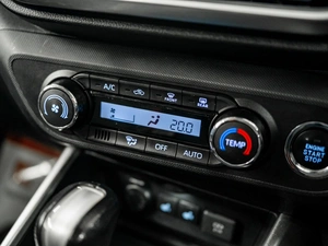 Внедорожник Toyota Raize 2019 года, 1590000 рублей, Красноярск