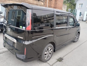 Минивэн Honda Stepwgn Spada 2020 года, 2419000 рублей, Красноярск