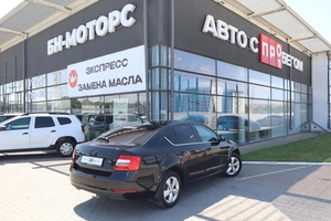 Хэтчбек Skoda Octavia 2020 года, 1870000 рублей, Мирное