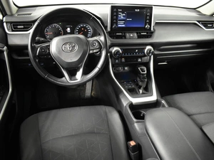 Внедорожник Toyota RAV4 2019 года, 2929900 рублей, Казань