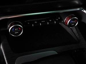 Внедорожник Geely Tugella 2023 года, 3079000 рублей, Красный Пахарь