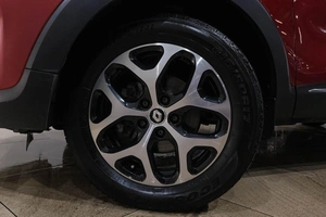 Внедорожник Renault Kaptur 2019 года, 1599000 рублей, Новокузнецк