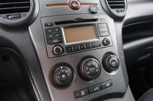Минивэн Kia Carens 2011 года, 729000 рублей, Красноярск