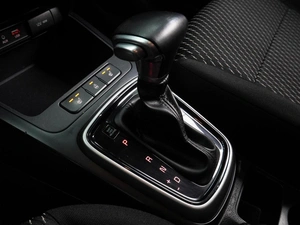 Седан Kia Rio 2017 года, 1374000 рублей, Воронеж