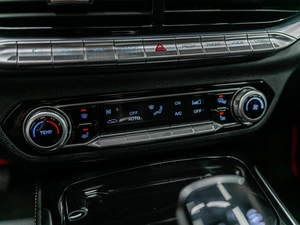 Внедорожник FAW Bestune T77 2022 года, 1690000 рублей, Красноярск