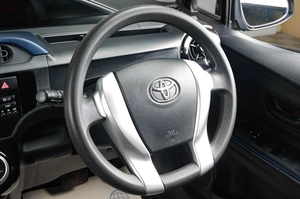 Хетчбэк Toyota Aqua 2016 года, 1199000 рублей, Тюмень