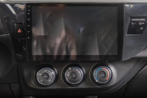 Седан Toyota Corolla 2014 года, 1299000 рублей, Томск