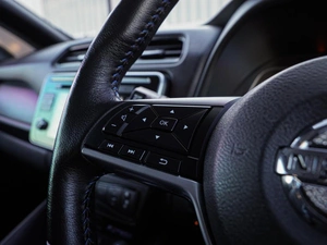 Хетчбэк Nissan Leaf 2019 года, 1829000 рублей, Волгоград