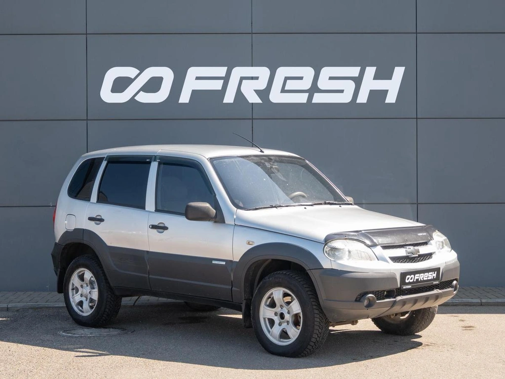 Внедорожник Chevrolet Niva 2010 года, 550000 рублей, Краснодар
