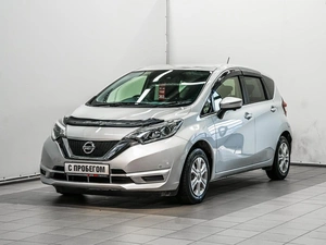 Хетчбэк Nissan Note 2018 года, 1009000 рублей, Красноярск