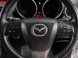 Хетчбэк Mazda Axela 2010 года, 847000 рублей, Тюмень