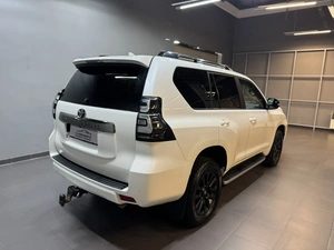 Внедорожник Toyota Land Cruiser Prado 2021 года, 5597000 рублей, Красноярск