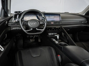Седан Hyundai Elantra 2021 года, 1875000 рублей, Краснодар