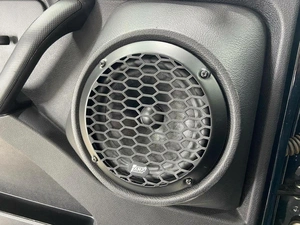 Внедорожник ВАЗ (LADA) Niva Legend Bronto 2024 года, 1590000 рублей, Красноярск