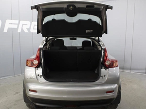 Внедорожник Nissan Juke 2012 года, 920000 рублей, Омск