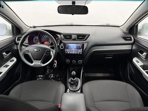 Седан Kia Rio 2017 года, 1130000 рублей, Орёл