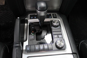 Внедорожник Toyota Land Cruiser 2019 года, 7997000 рублей, Красноярск