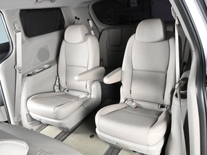 Минивэн Kia Carnival 2018 года, 2849000 рублей, Аксай