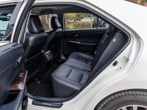 Седан Toyota Camry 2017 года, 2399000 рублей, Большой Сочи