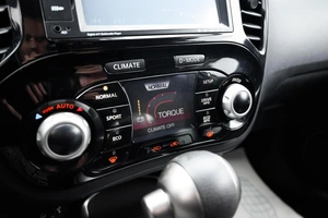Внедорожник Nissan Juke 2013 года, 910000 рублей, Ульяновск