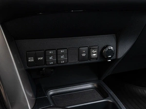 Внедорожник Toyota RAV4 2017 года, 2270000 рублей, Краснодар