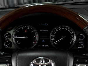 Внедорожник Toyota Land Cruiser 2019 года, 6849000 рублей, Тюмень