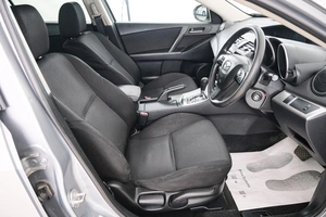 Седан Mazda Axela 2012 года, 979000 рублей, Красноярск