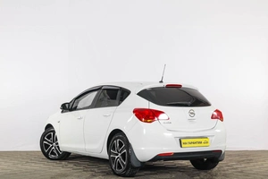 Хетчбэк Opel Astra 2010 года, 1019000 рублей, Тюмень