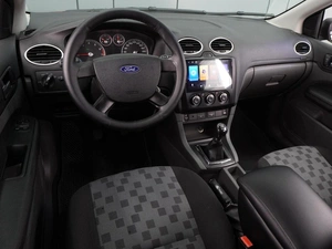 Хетчбэк Ford Focus 2007 года, 389000 рублей, Воронеж