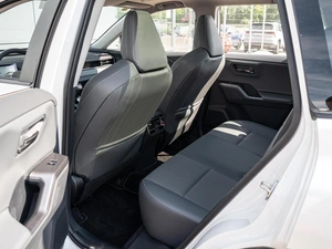 Внедорожник Toyota RAV4 2025 года, 4095000 рублей, Краснодар