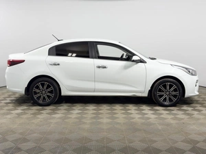 Седан Kia Rio 2017 года, 1183100 рублей, Казань