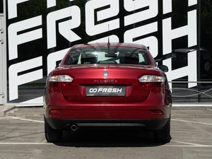 Седан Renault Fluence 2010 года, 770000 рублей, Волгоград