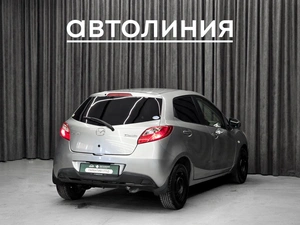 Хетчбэк Mazda Demio 2010 года, 680000 рублей, Красноярск
